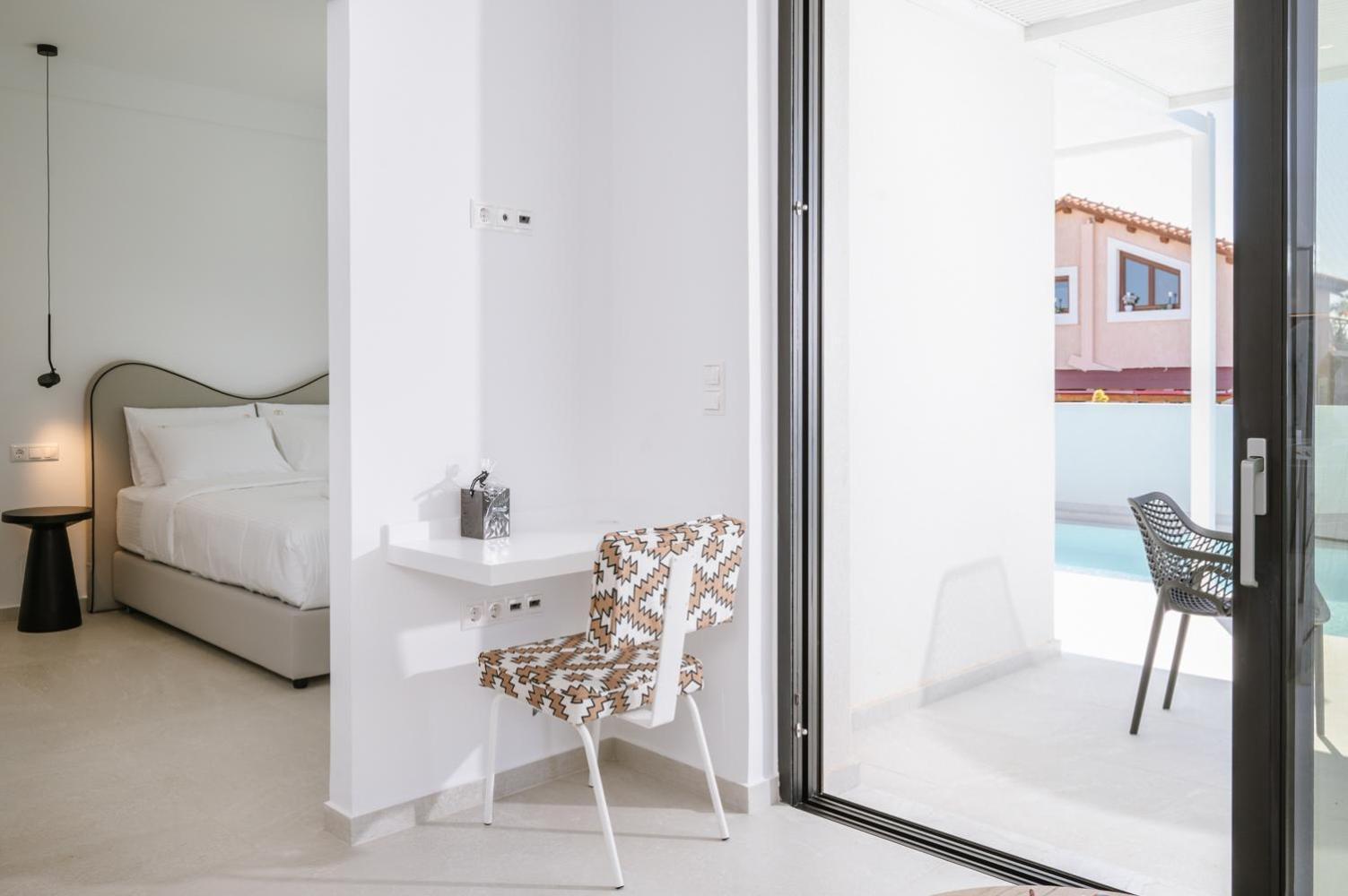 Sardines Luxury Suites خيرسونِسوس المظهر الخارجي الصورة
